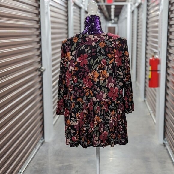 Torrid NEW 5X Black with Floral Print Babydoll Lightweight Jacket - Picture 6 of 9